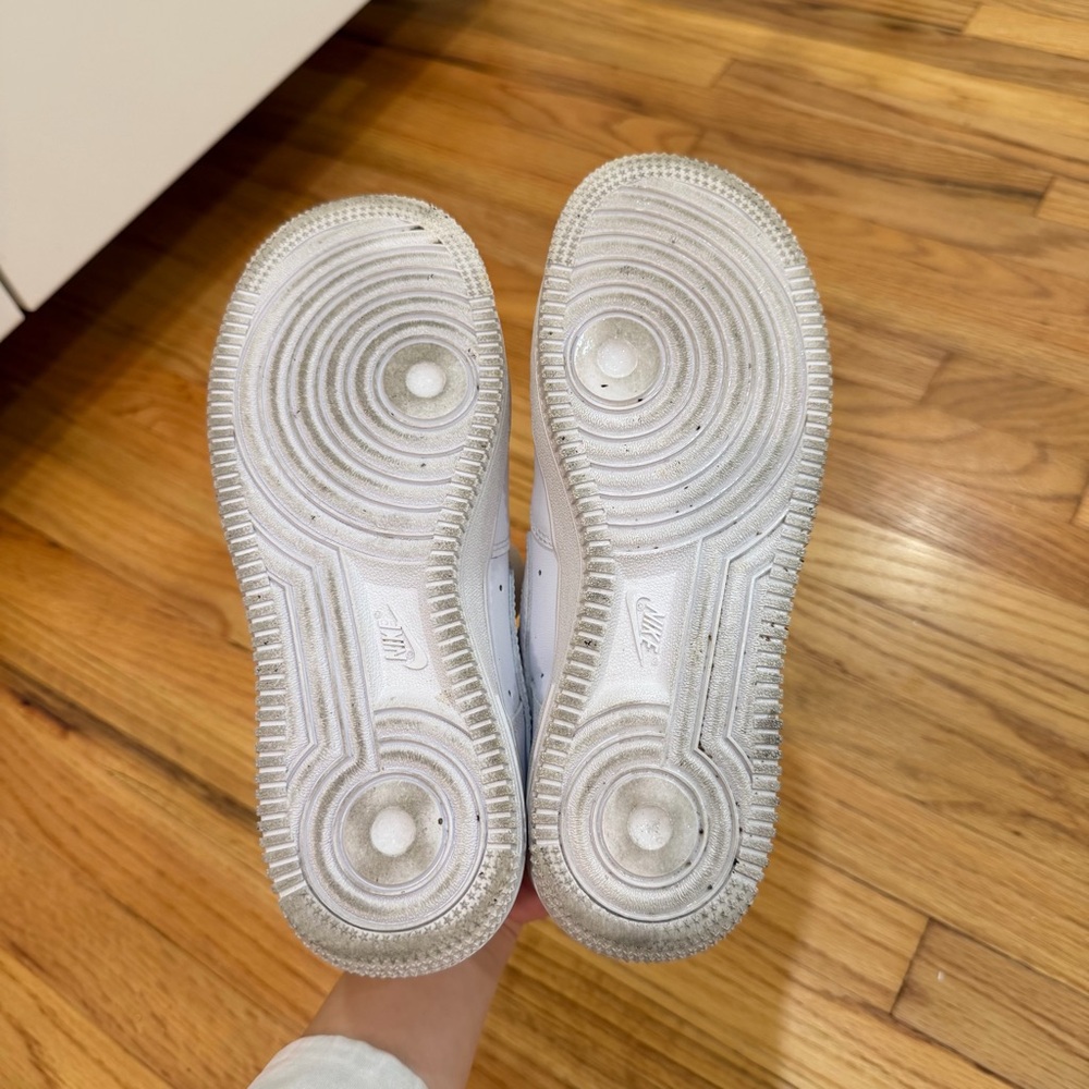 Nike Air Force 1 - Picture 5 of 8